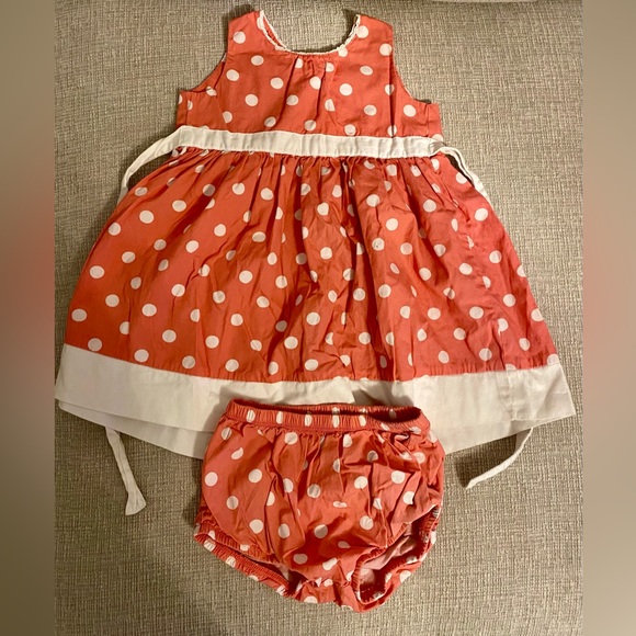 OshKosh polka dot dress - Picture 1 of 1